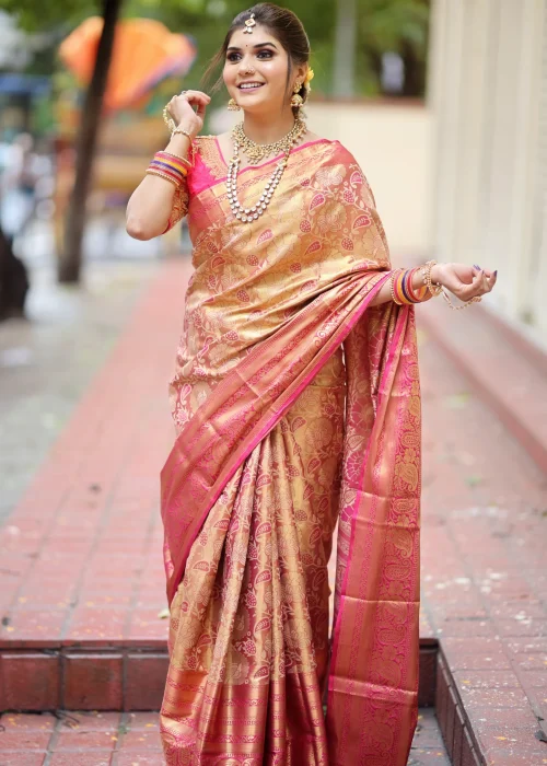 Saundaryam-Pink-Kanjivaram-Silk-Saree-With-Amazing-Weaving-All-Over-02_8637617